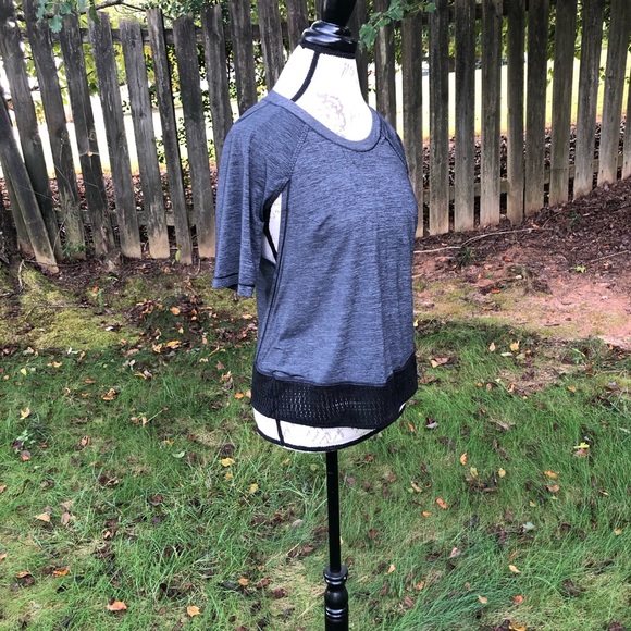 Lululemon Top - Picture 5 of 5